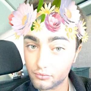 Meet your Posher, Brandon